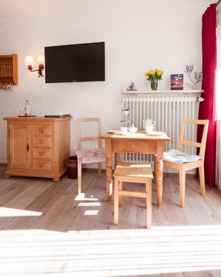 Hotel Effland Mit Innenpool Und Sauna 1 Stunde Zur Privatnutzung Pro Tag 바이리쉬젤 외부 사진